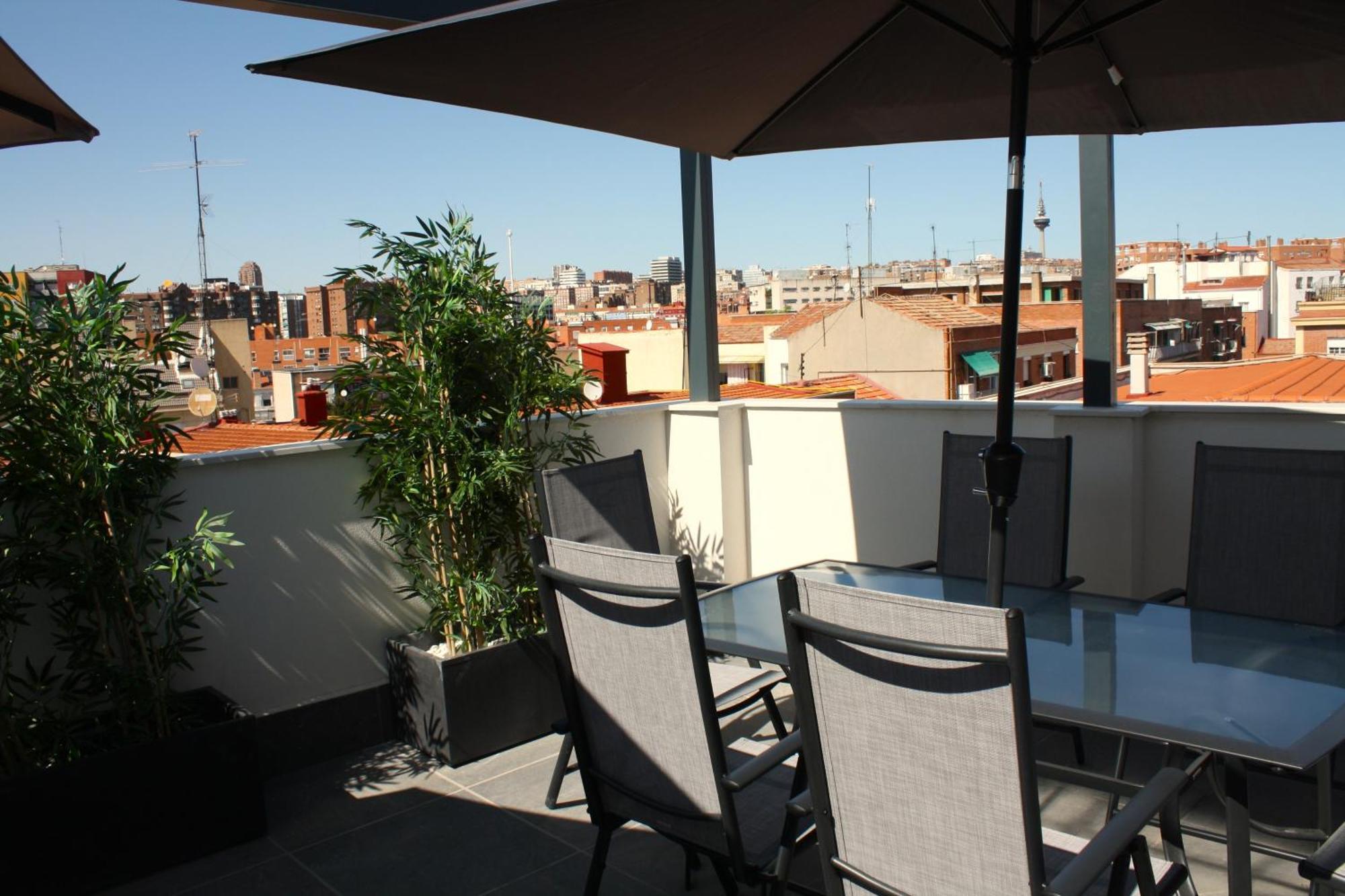 Madrid Urban Suites- Nuevo Apartahotel-7 Apartaments Boutique Full Equiped 外观 照片